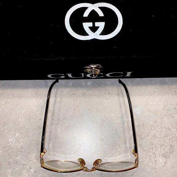 GUCCI Eyeglasses/ Farmes - Picture 9 of 12